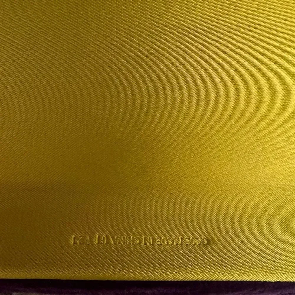 GUCCI - Purple Velvet Glasses Case